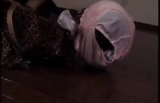 XXX شلخته جوان عكس هاي سكسي شهواني قفل شده است و خودش را در حمام او در زمان خود بازی از کش و به او هیجان زده سوراخ