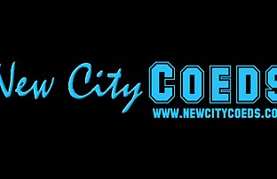 XXX انسان در زمان دختر در پارک سکس عكس سكسي متحرك شهواني در مقابل دوربین