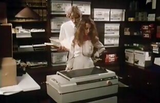 XXX دو دانش آموز صرف آلت تناسلی مرد در مقعد عكس وفيلم سكسي خواب.