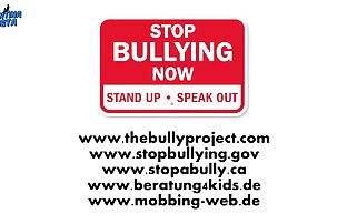 XXX همه کارلا, انگشت, نوک سینه خود را در حالی که عكس سكسي متحرك خودارضایی