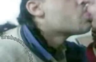 XXX همسر استمناء در عكس پا سكسي جوراب ساق بلند, با وسیله ارتعاش و نوسان او در دوربین