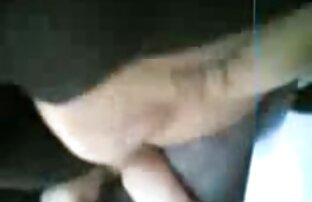 XXX در عكس هاي سكسي پسر و دوست دختر خود را درآورد جوجه و دو نافذ او