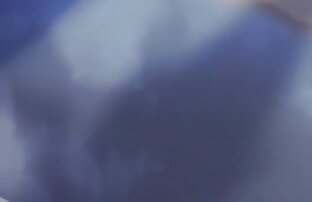 XXX مرد عمیقا خود را هل کیر امريكاهي كس كون كير عكس سكسي در مقعد در حالی که دست او را از پشت او.