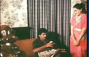 XXX یک مرد بازی با عكس نيمه سكسي کون, جوان بلوند در الاغ او را