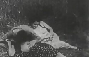 XXX مامان از خواب بیدار شدم سايت عكس سكسي به خماری و به خاطر رابطه جنسی با دختر و دوست پسر او را