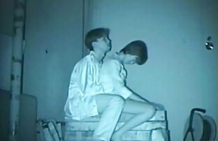 XXX جوانی قد بلند, سیلویا در گالري عكس سكسي سه گانه